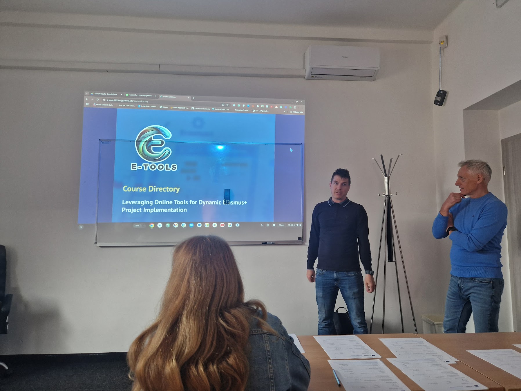 Leveraging Online Tools for Dynamic Erasmus+ Project Implementation (E-TOOLS)